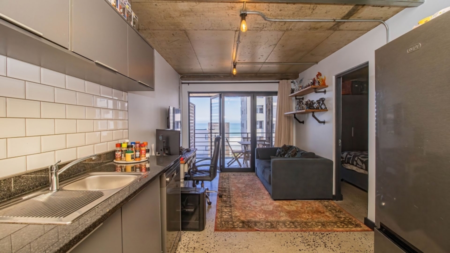1 Bedroom Property for Sale in Beachfront Western Cape